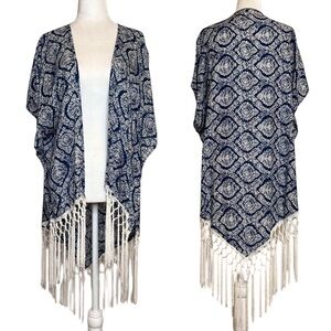 Anthropologie Do Everything in Love Boho Print Fringed Kimono. One size